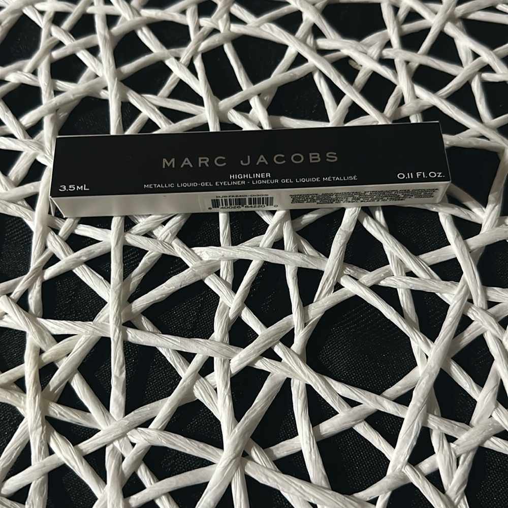 Marc Jacobs “silver lining” new in box
